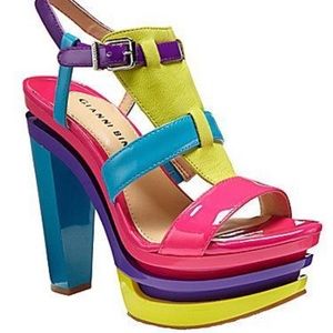 ❤️(SOLD)❤️Gianni Bini Geometrical Platforms